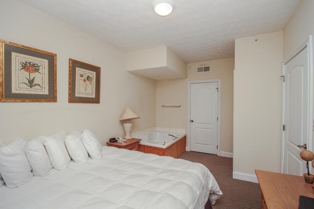 Golfview Vacation Rentals At Golfview Resort 비둘기 포지 객실 사진